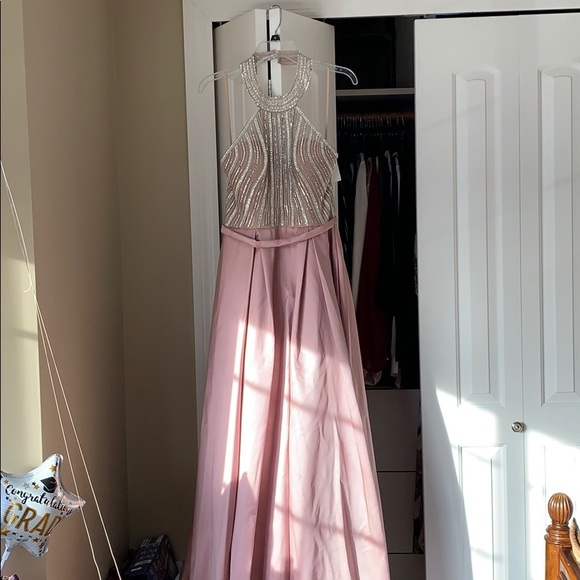 NEW Never worn prom dress - Picture 2 of 2